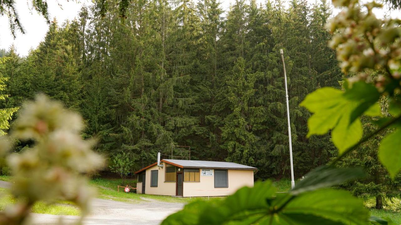 Ski House Jursport Závažná Poruba Eksteriør billede