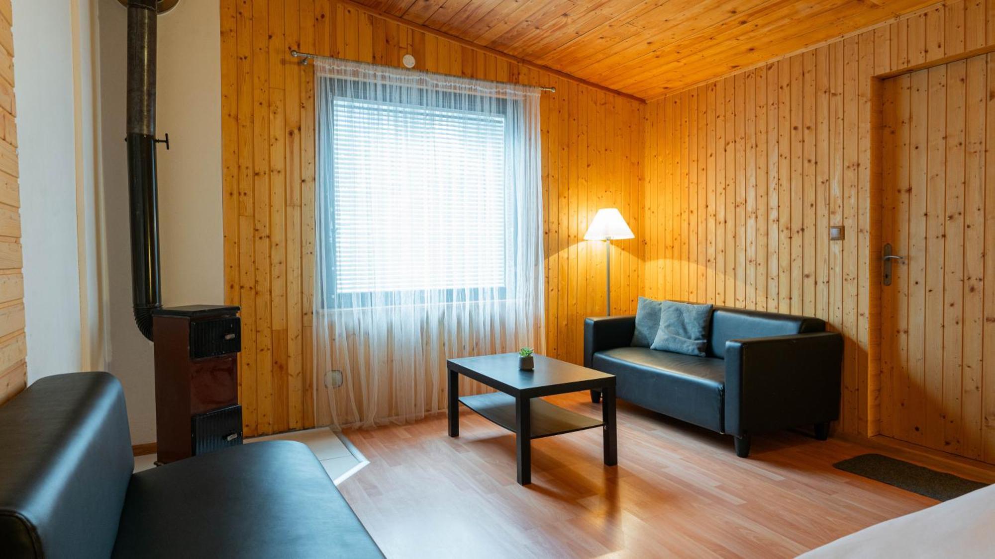 Ski House Jursport Závažná Poruba Eksteriør billede